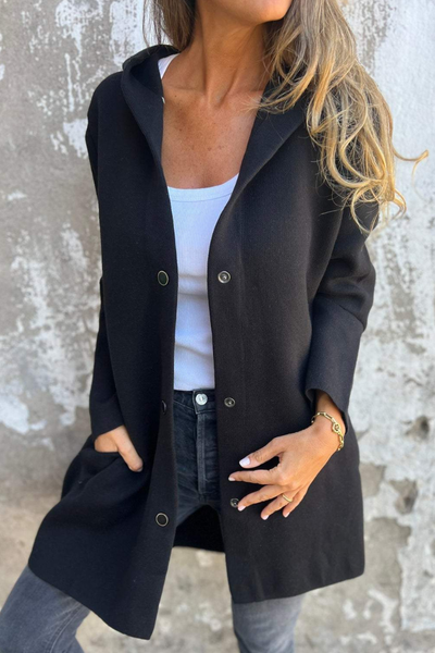 Adriana – Lange Strickjacke mit Kapuze