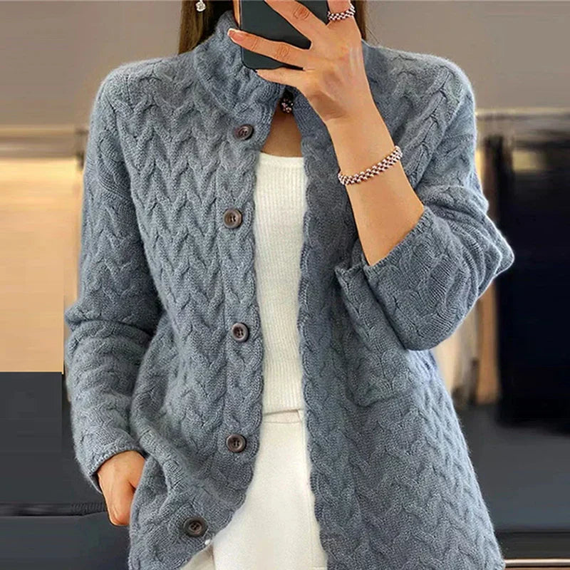 Naomi – Grobe Strickcardigan